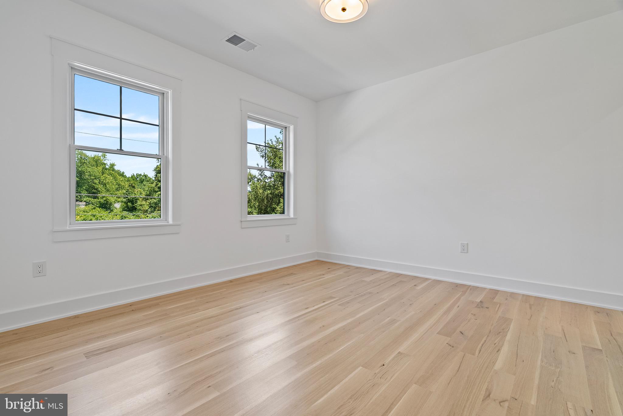 ALTA VISTA GARDENS - Residential