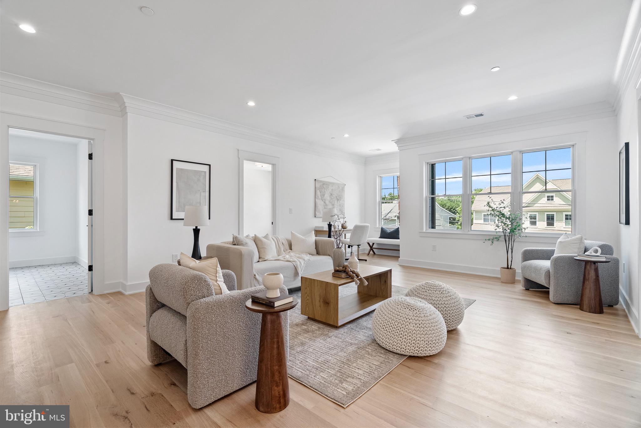 ALTA VISTA GARDENS - Residential