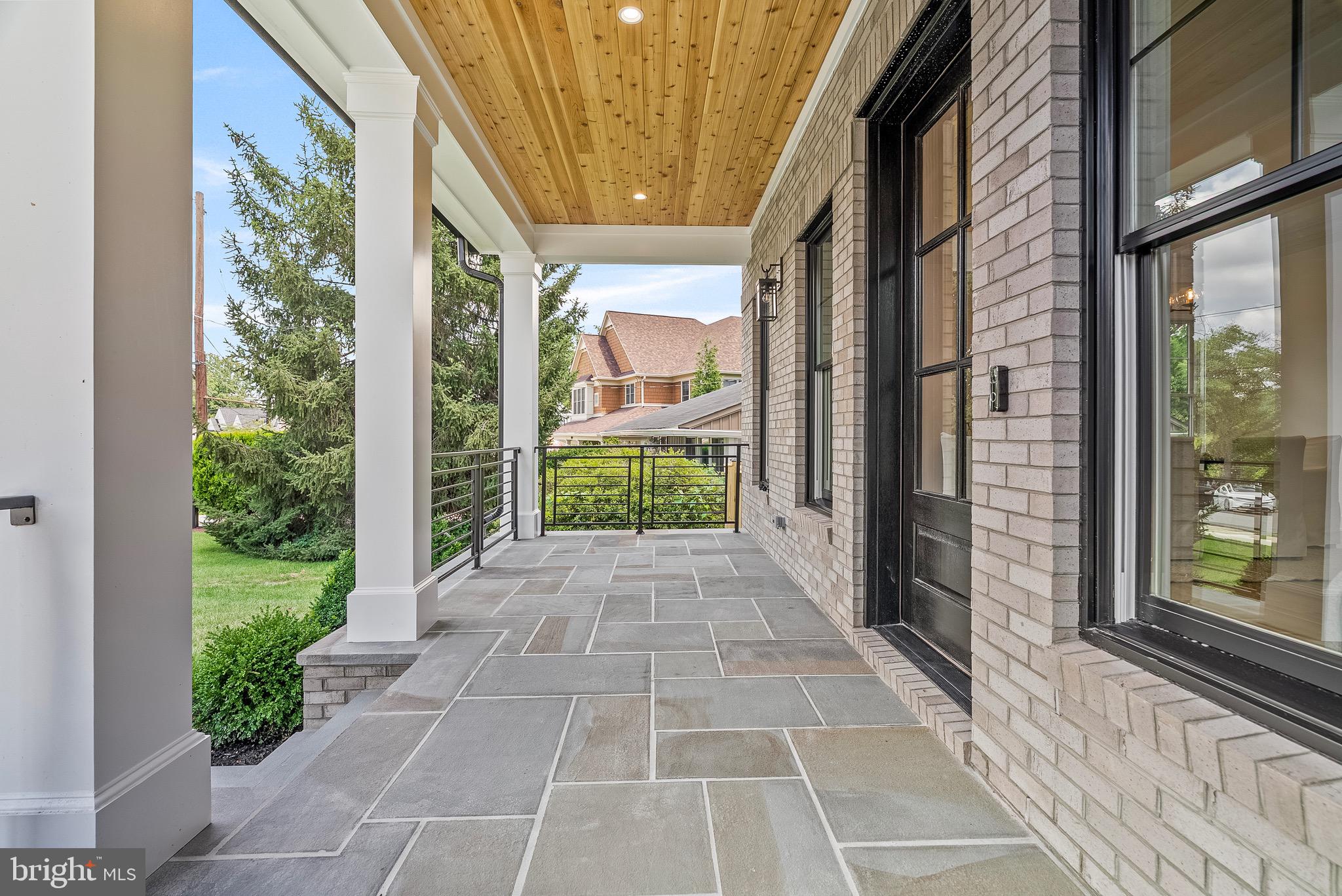 ALTA VISTA GARDENS - Residential