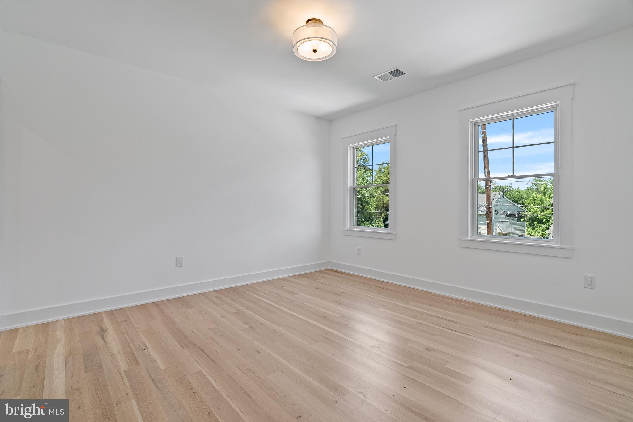 ALTA VISTA GARDENS - Residential