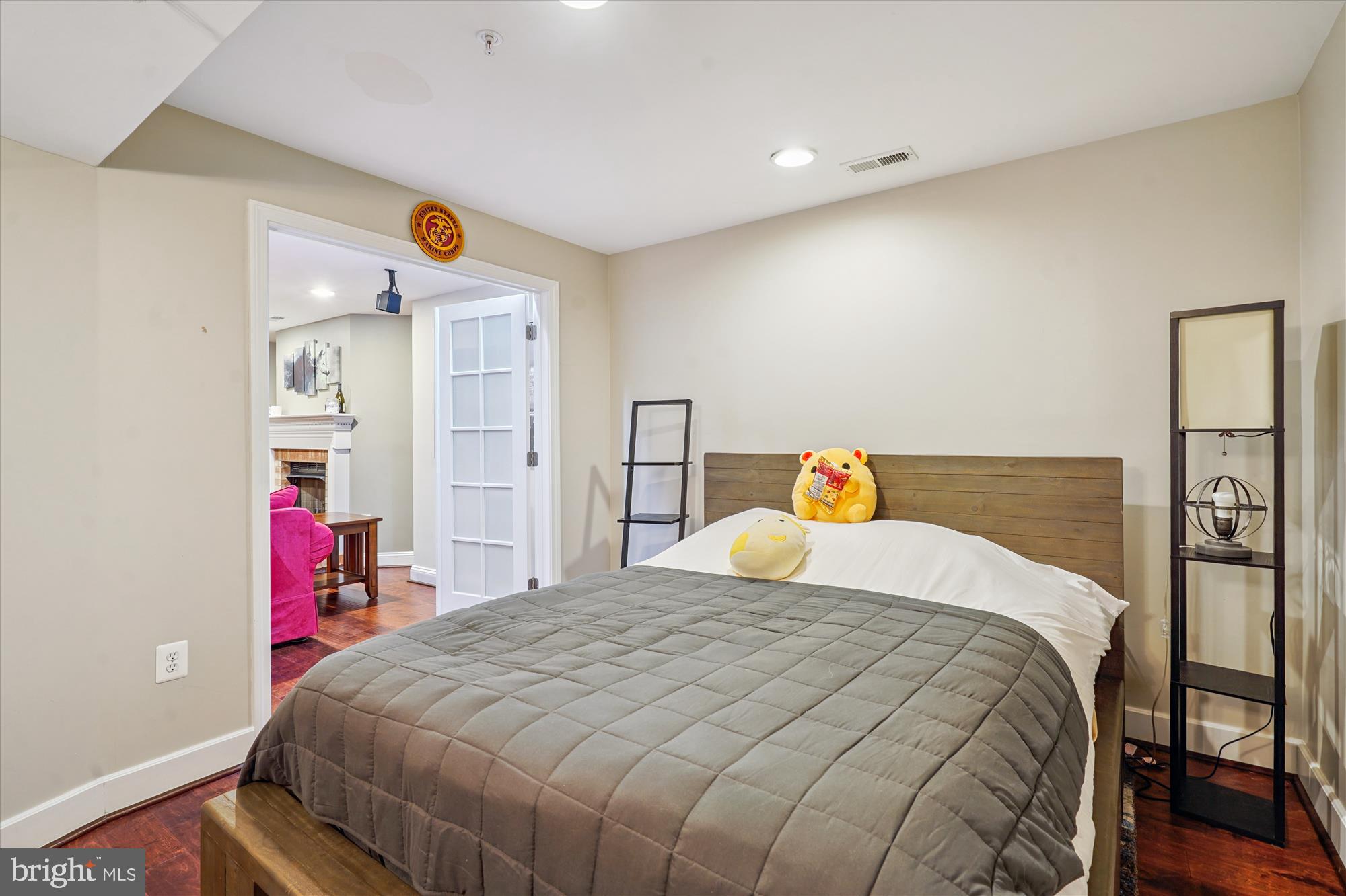 BARRISTER'S KEEPE - Residential