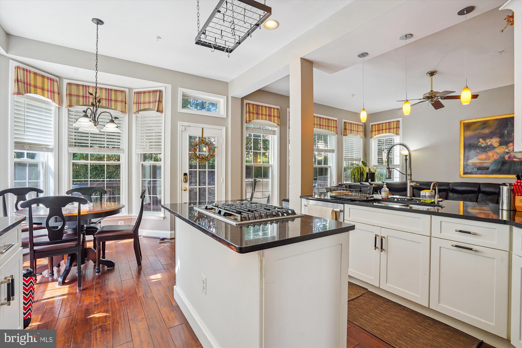 BARRISTER'S KEEPE - Residential