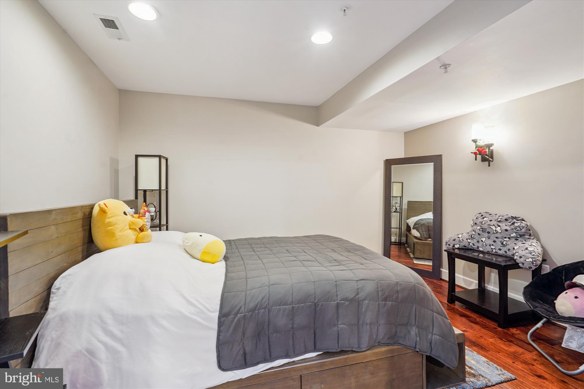 BARRISTER'S KEEPE - Residential