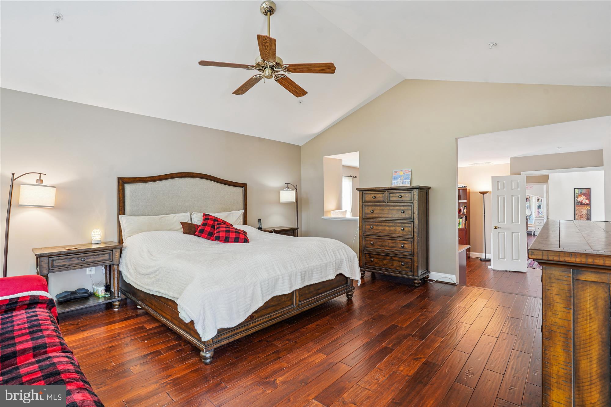 BARRISTER'S KEEPE - Residential