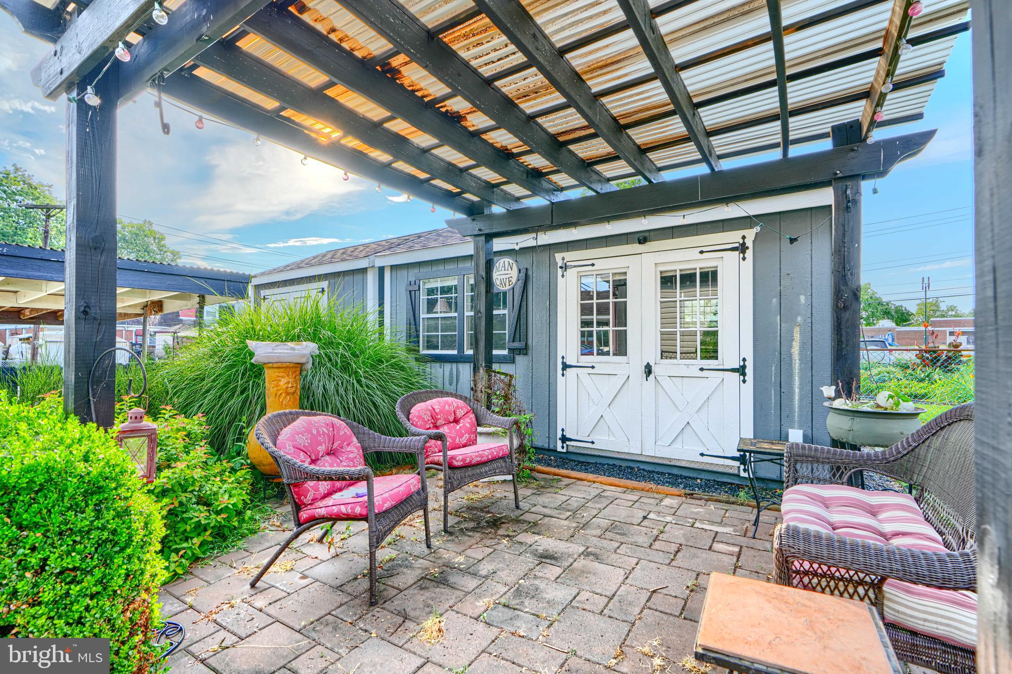 COUNTRY RIDGE - Residential