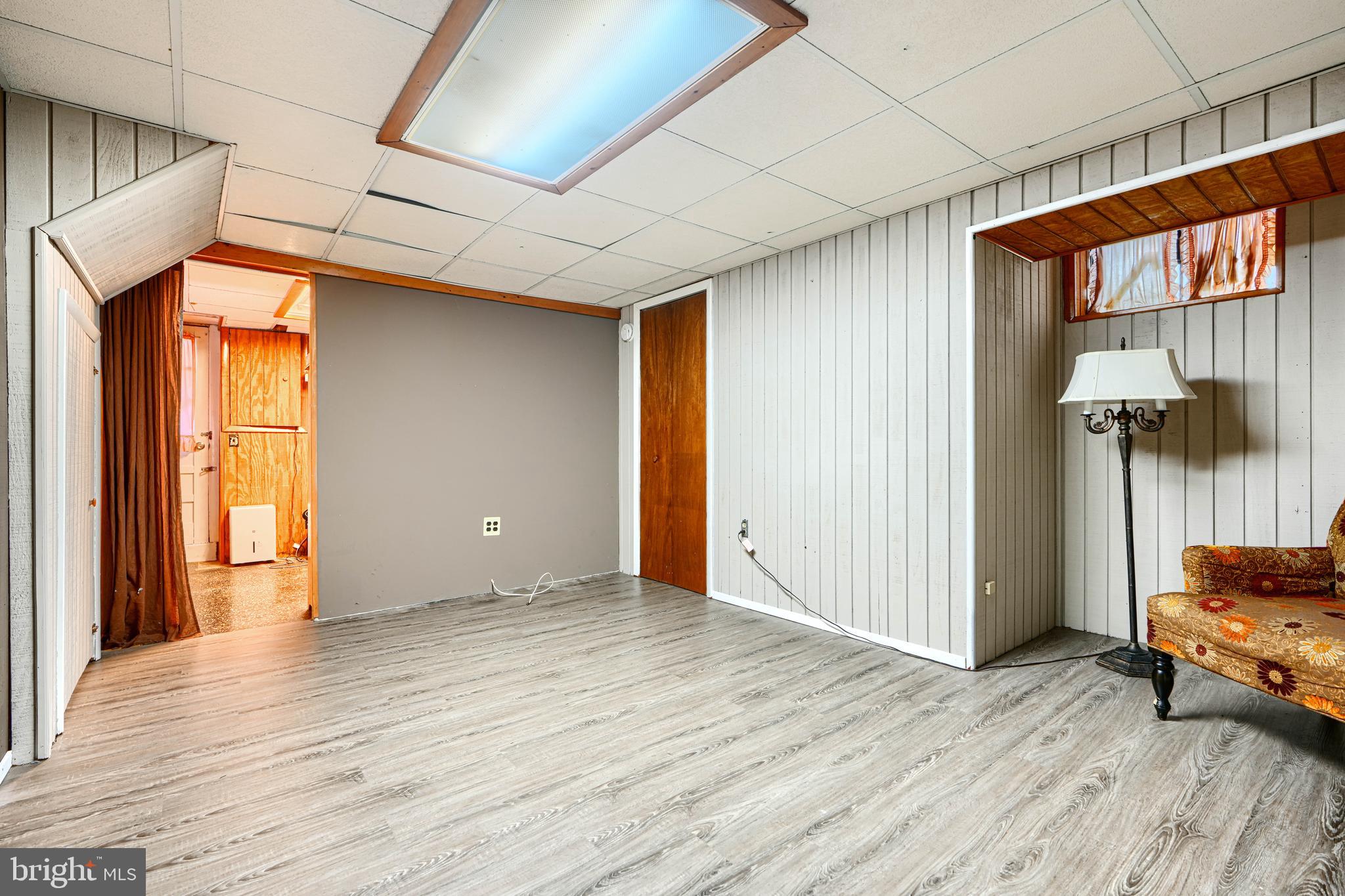 COUNTRY RIDGE - Residential