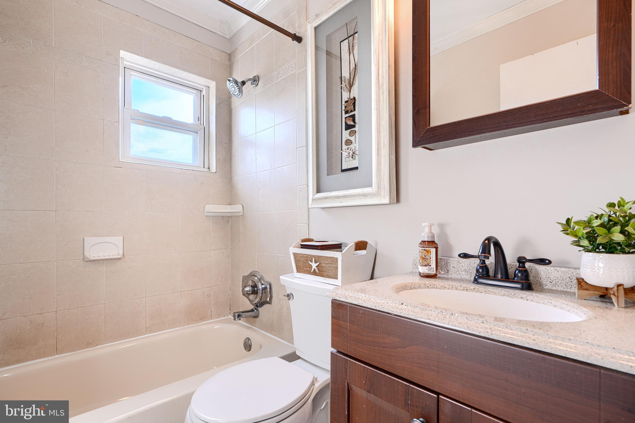 COUNTRY RIDGE - Residential