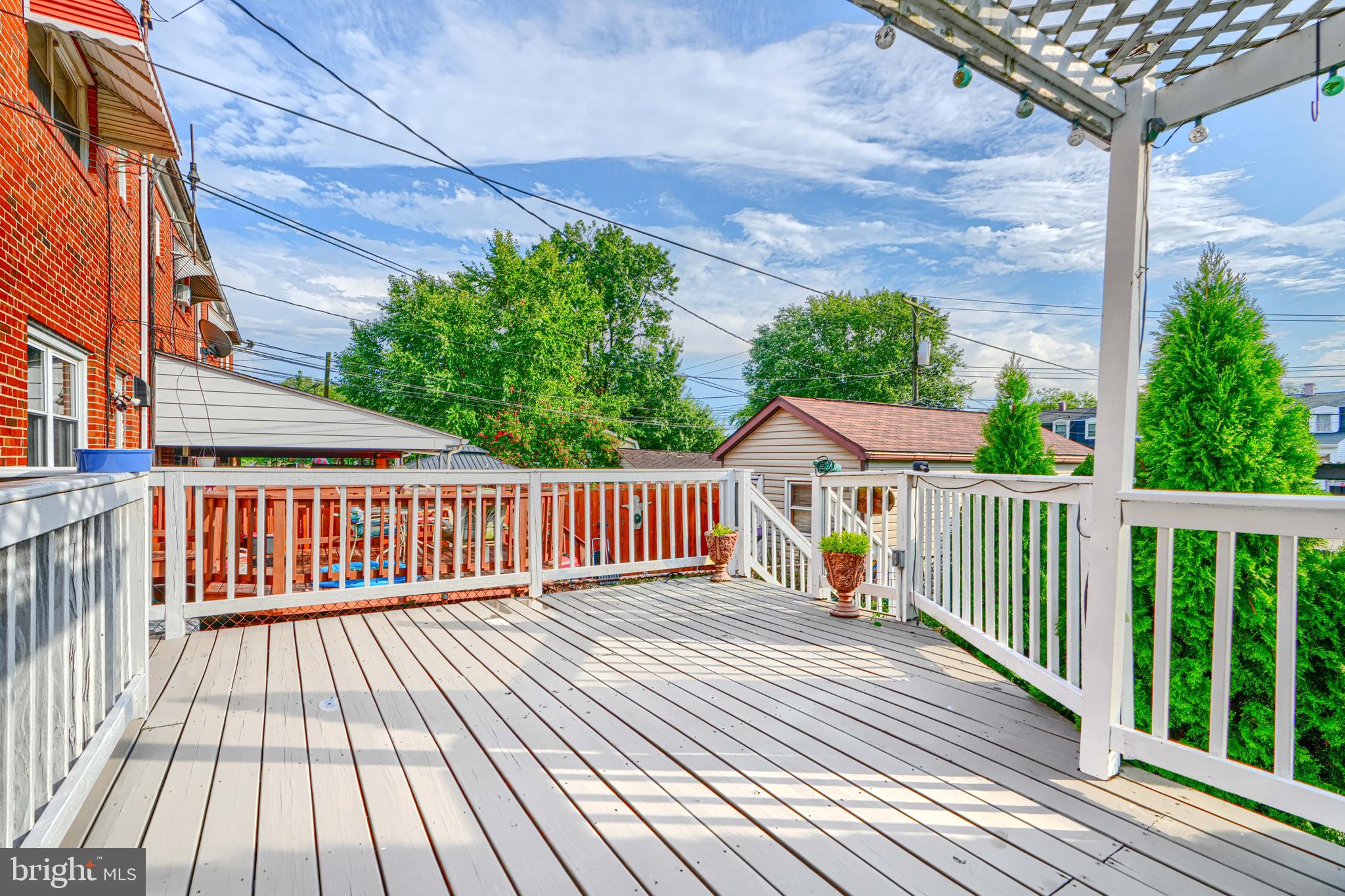 COUNTRY RIDGE - Residential