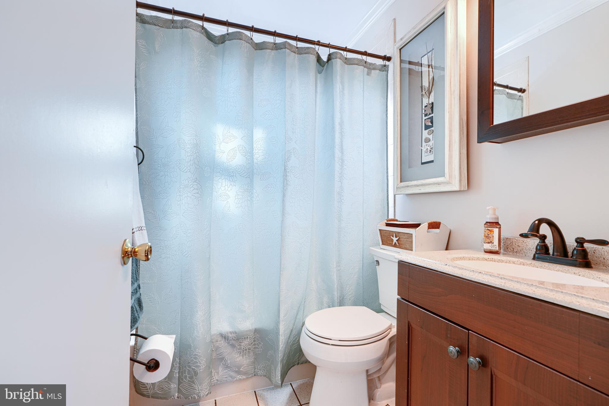 COUNTRY RIDGE - Residential