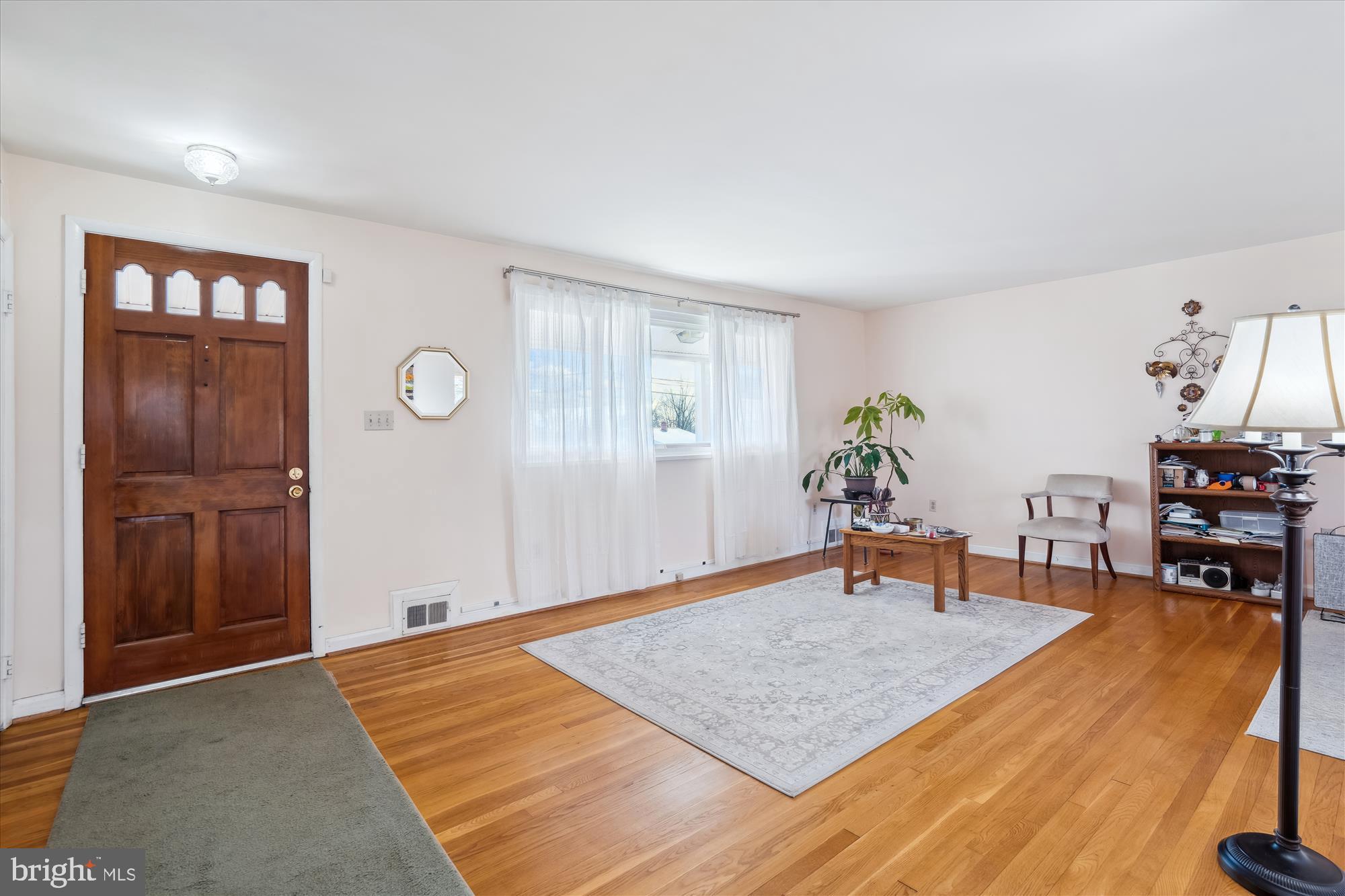 5904 CHESTNUT HILL ROAD