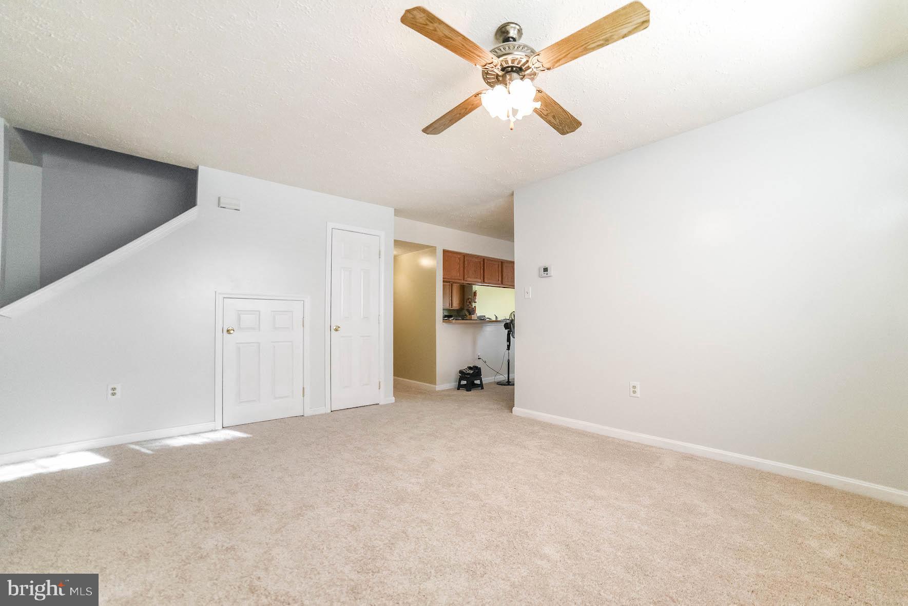 HAMPSHIRE - Residential