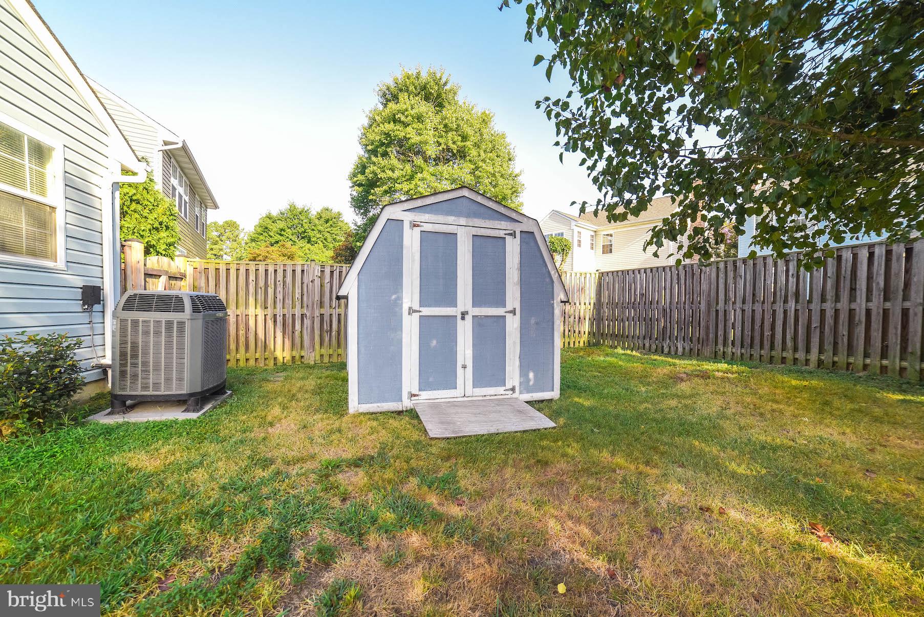 HAMPSHIRE - Residential