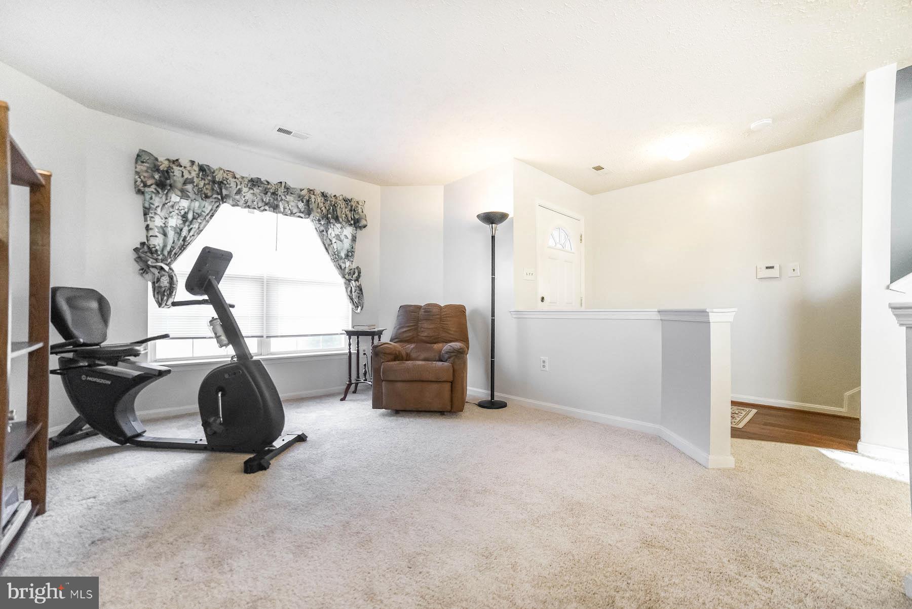 HAMPSHIRE - Residential