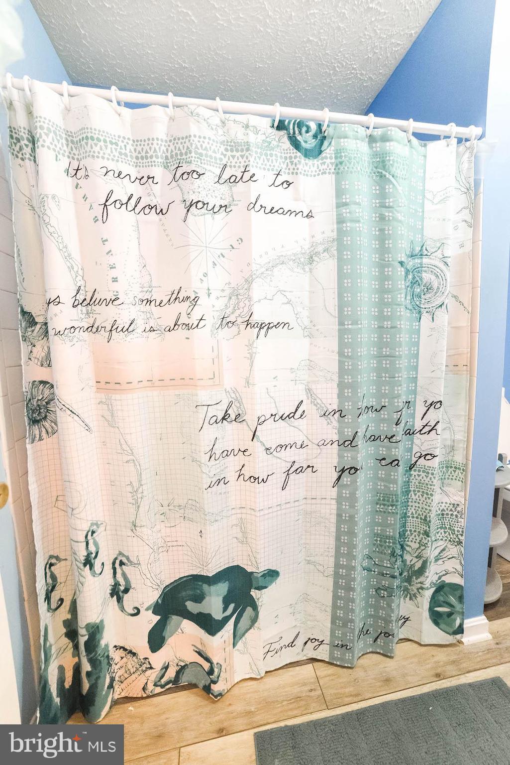 HAMPSHIRE - Residential