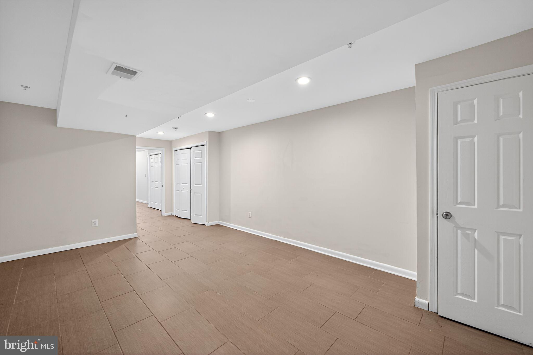 SIMMONS ACRES PLAT 14 - Residential