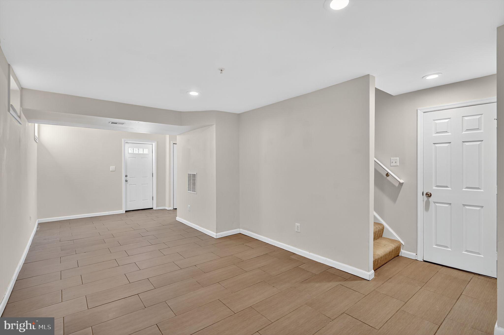 SIMMONS ACRES PLAT 14 - Residential