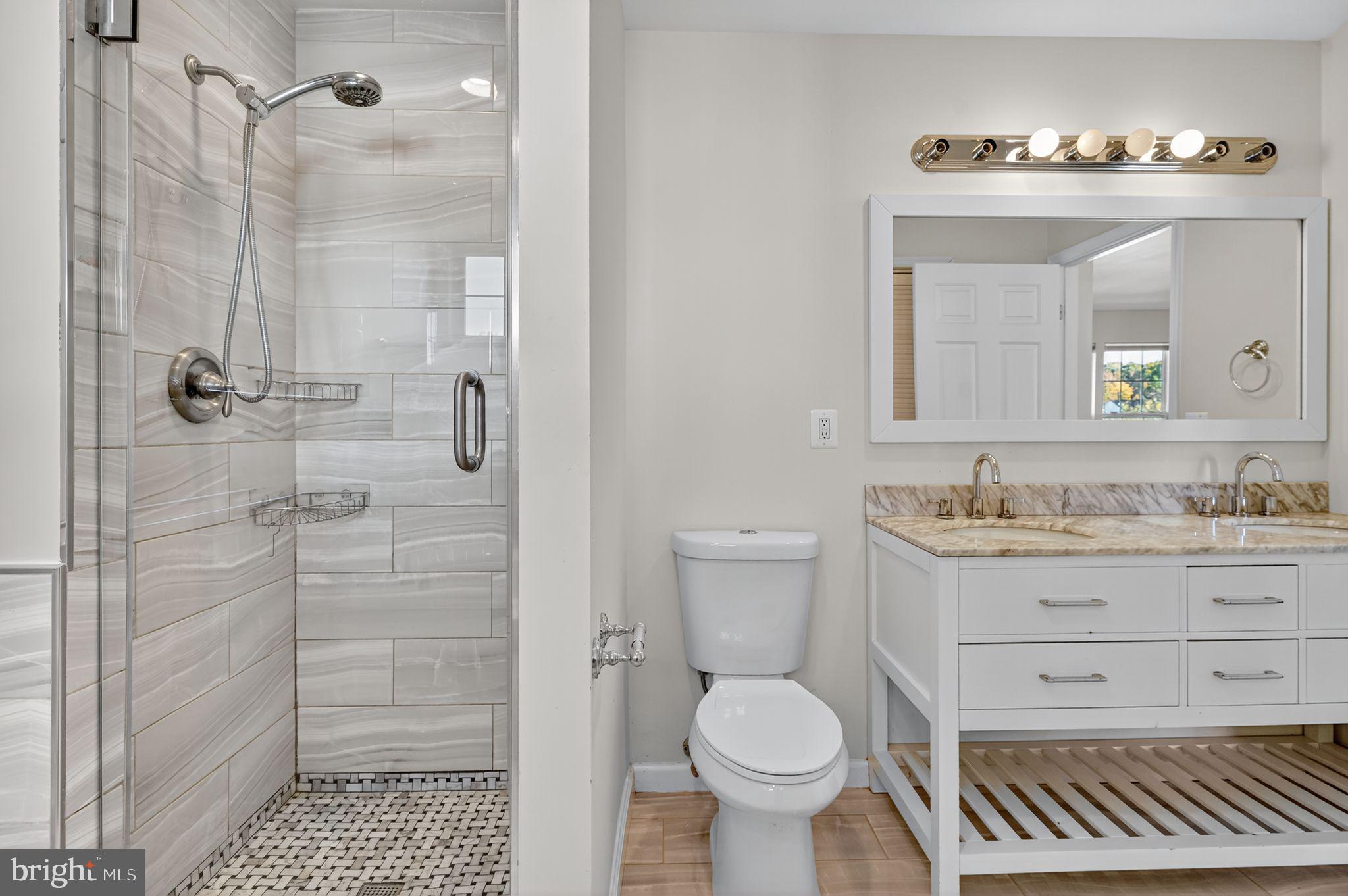 SIMMONS ACRES PLAT 14 - Residential