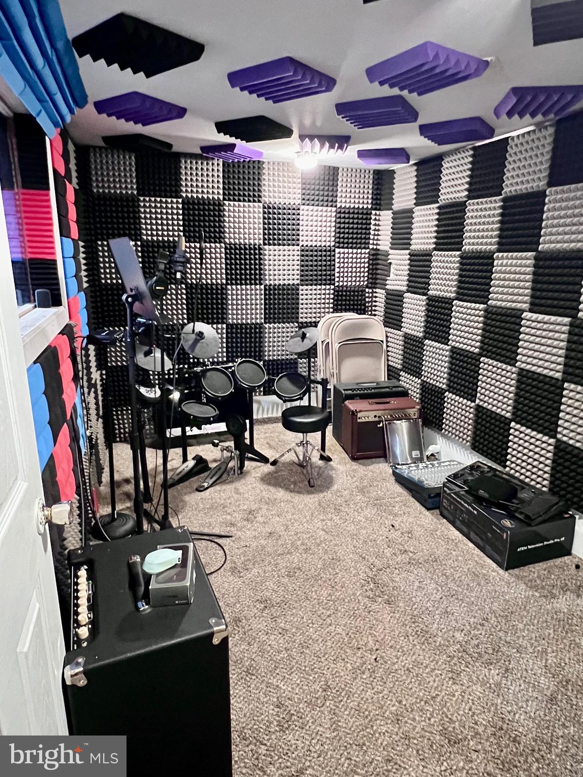 ELM RIDGE - Residential