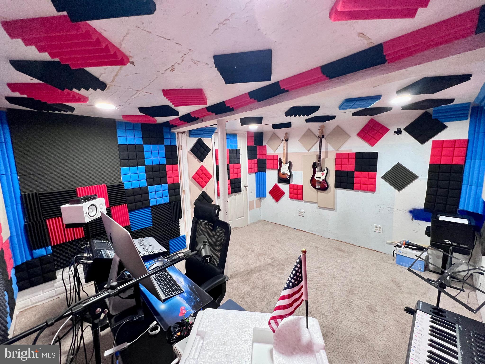 ELM RIDGE - Residential