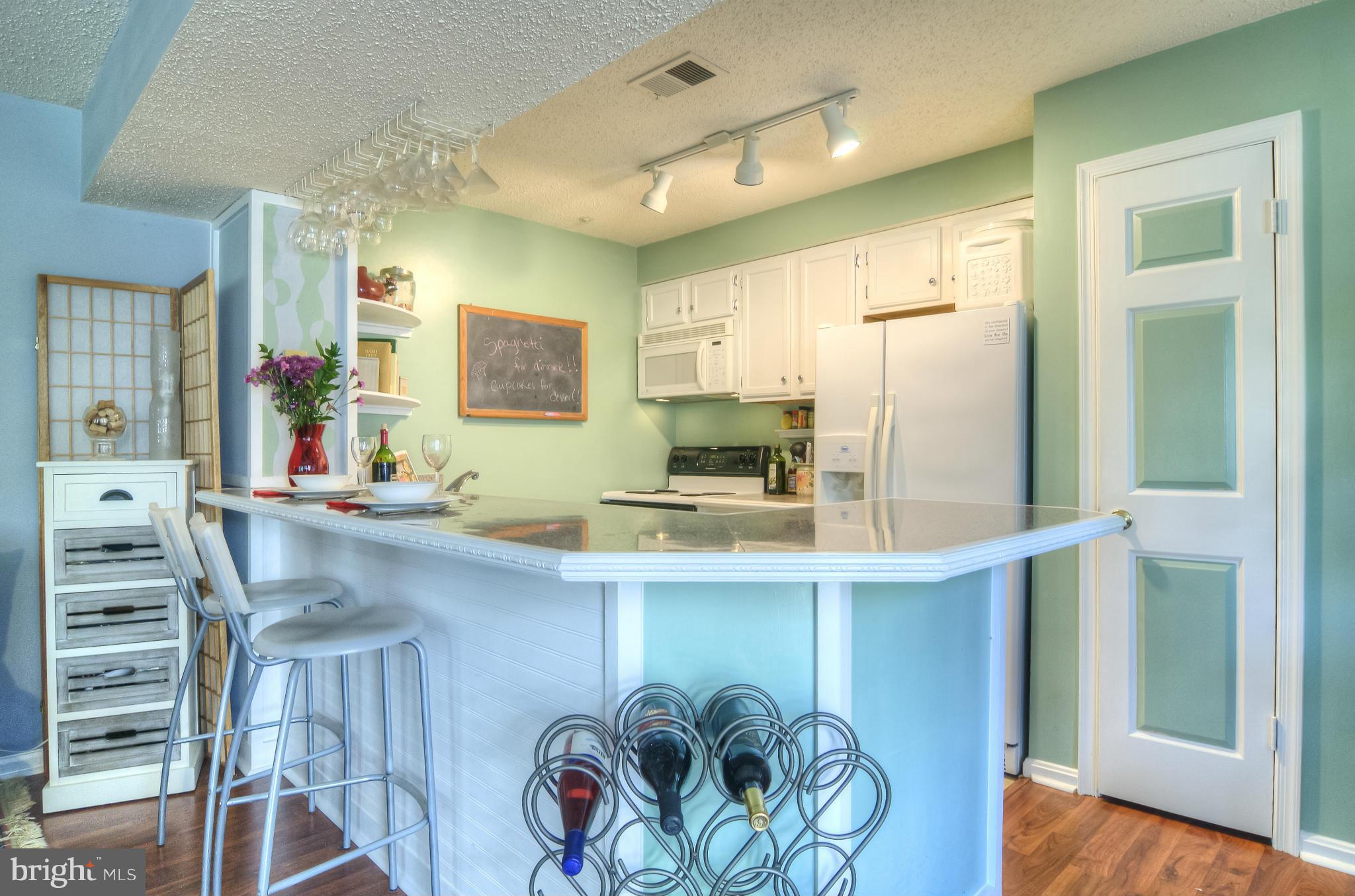 TIERS OF MANCHESTER LAKES - Residential