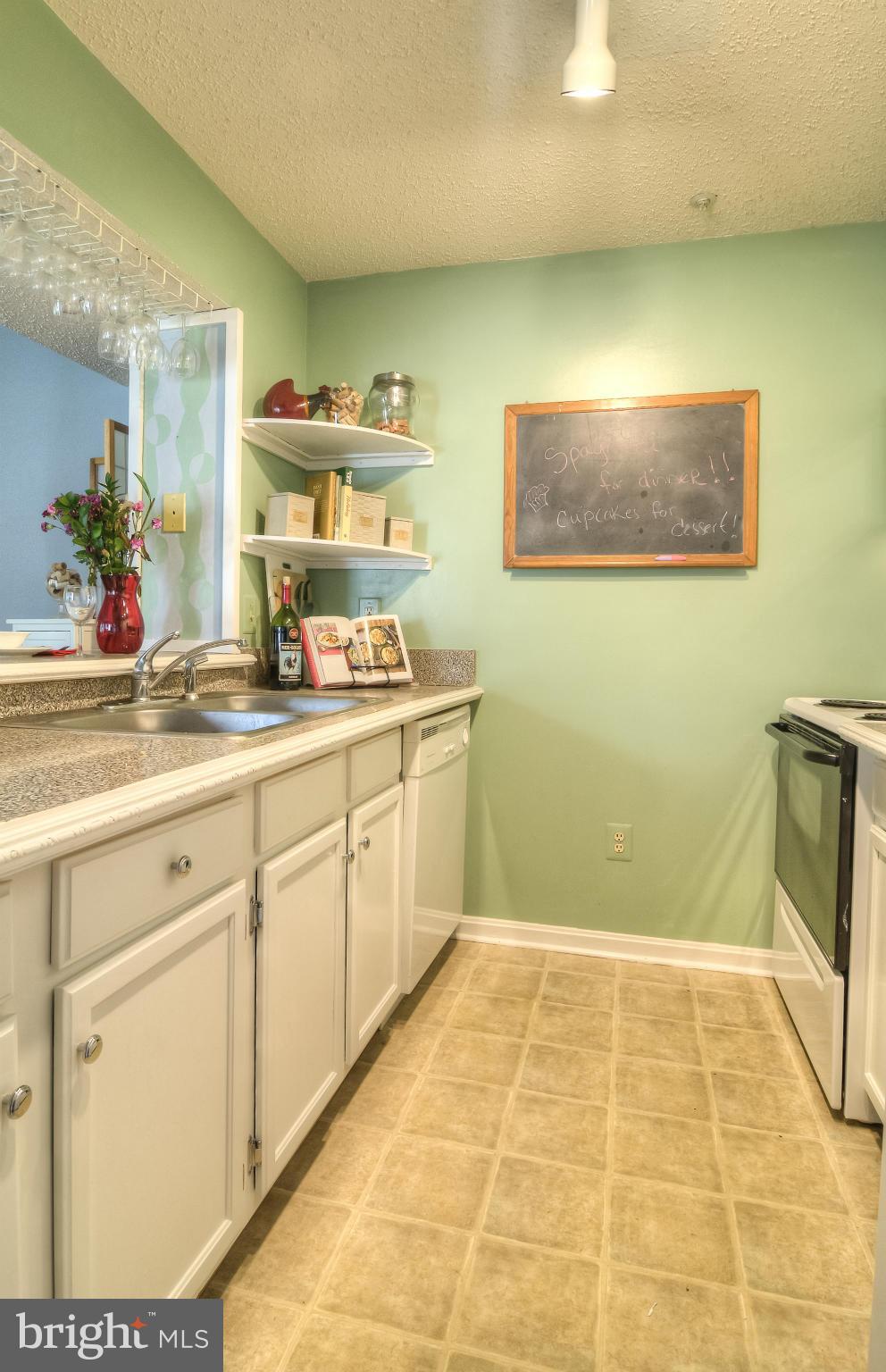 TIERS OF MANCHESTER LAKES - Residential