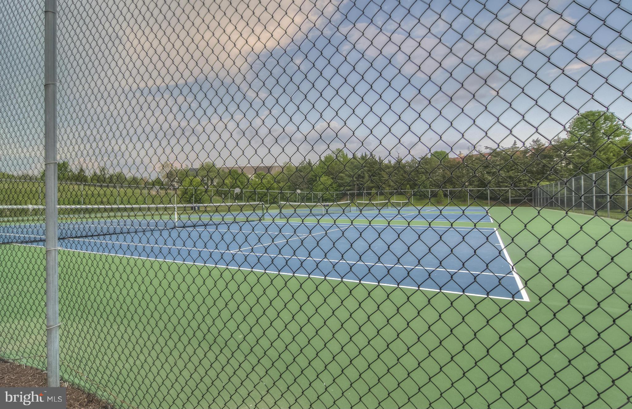 TIERS OF MANCHESTER LAKES - Residential