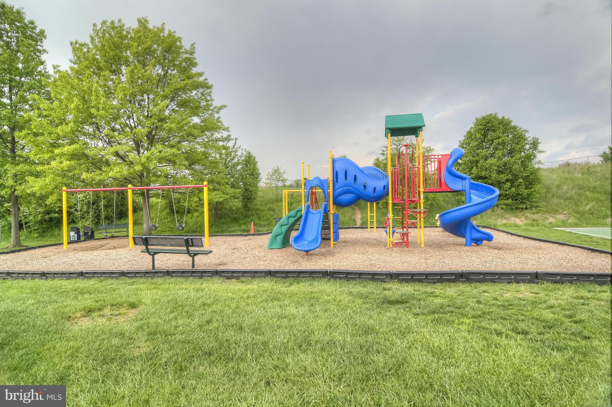 TIERS OF MANCHESTER LAKES - Residential