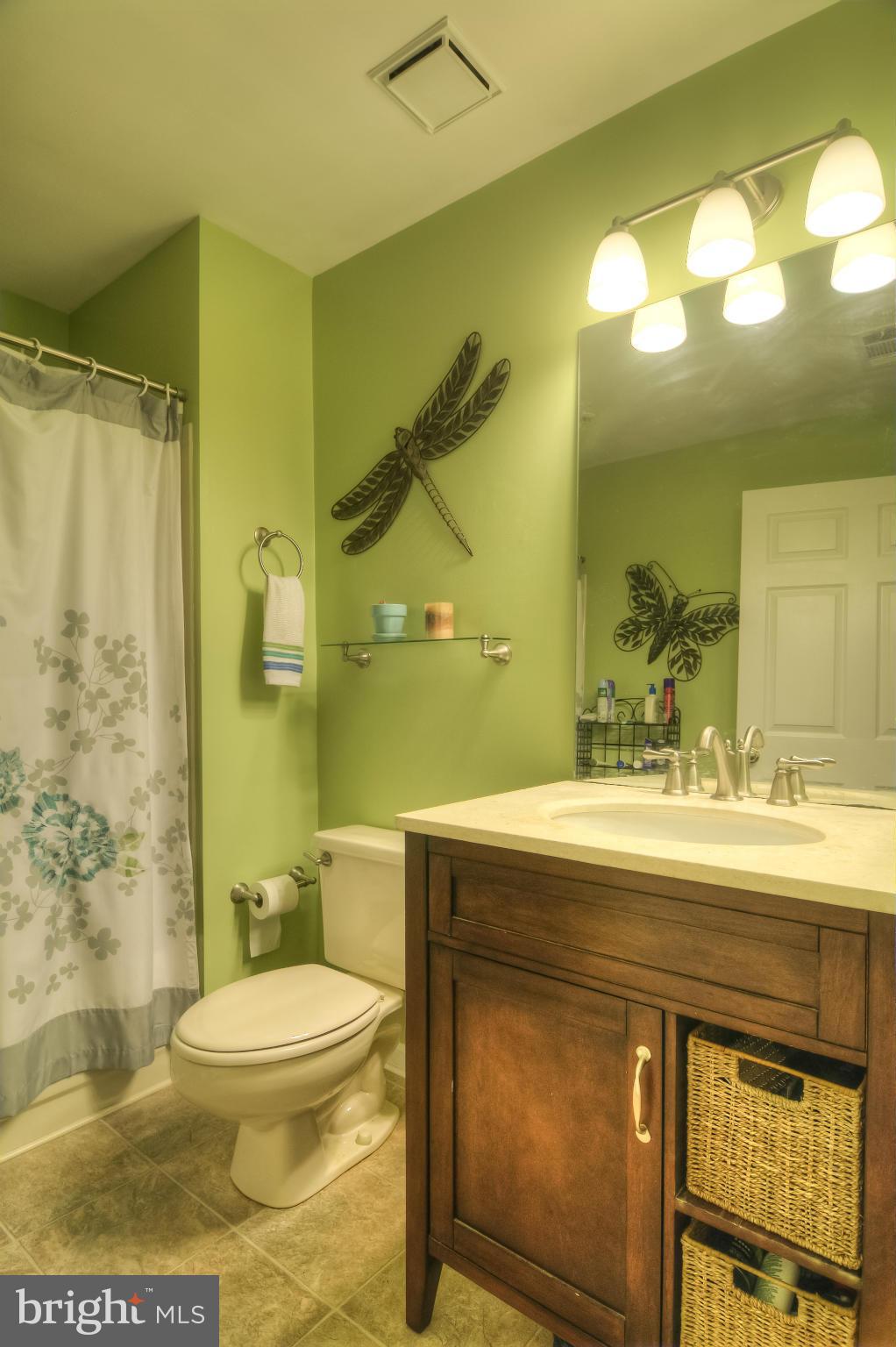 TIERS OF MANCHESTER LAKES - Residential