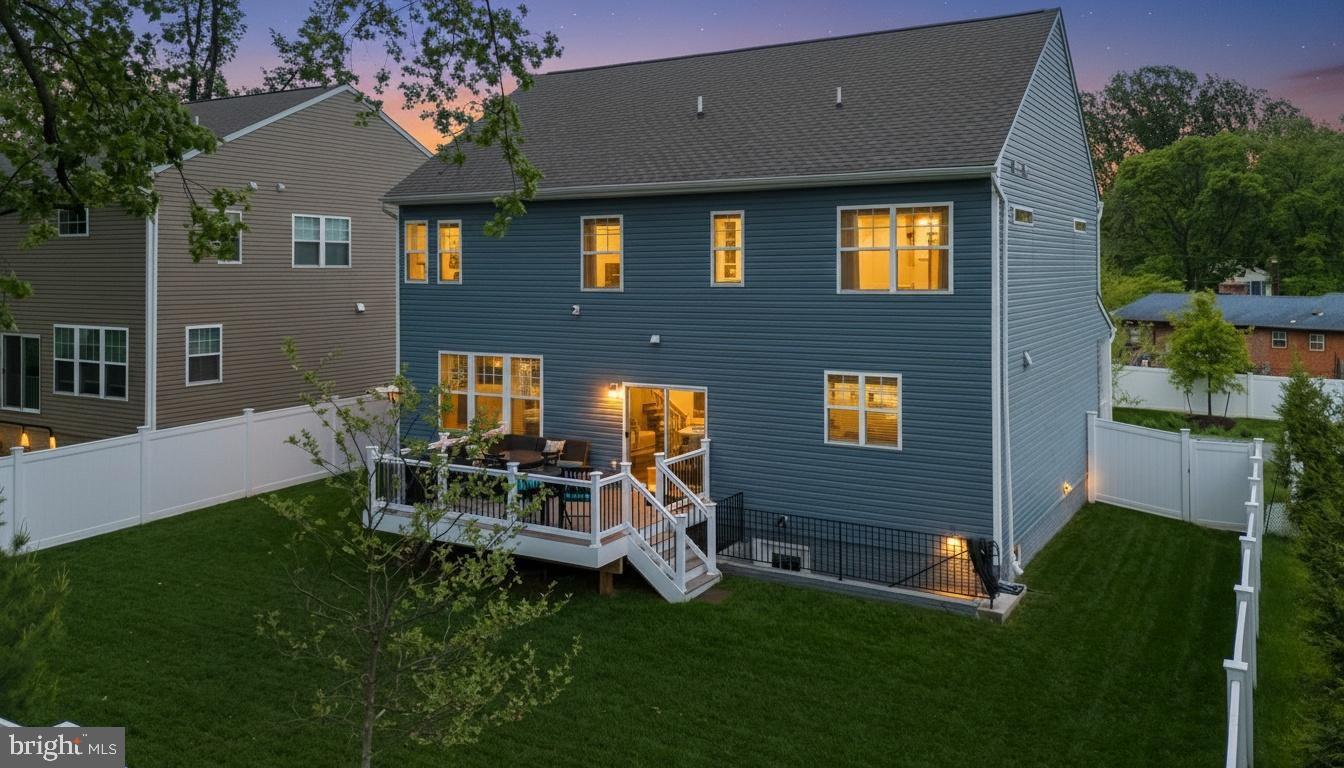 HUNTINGTON - Residential