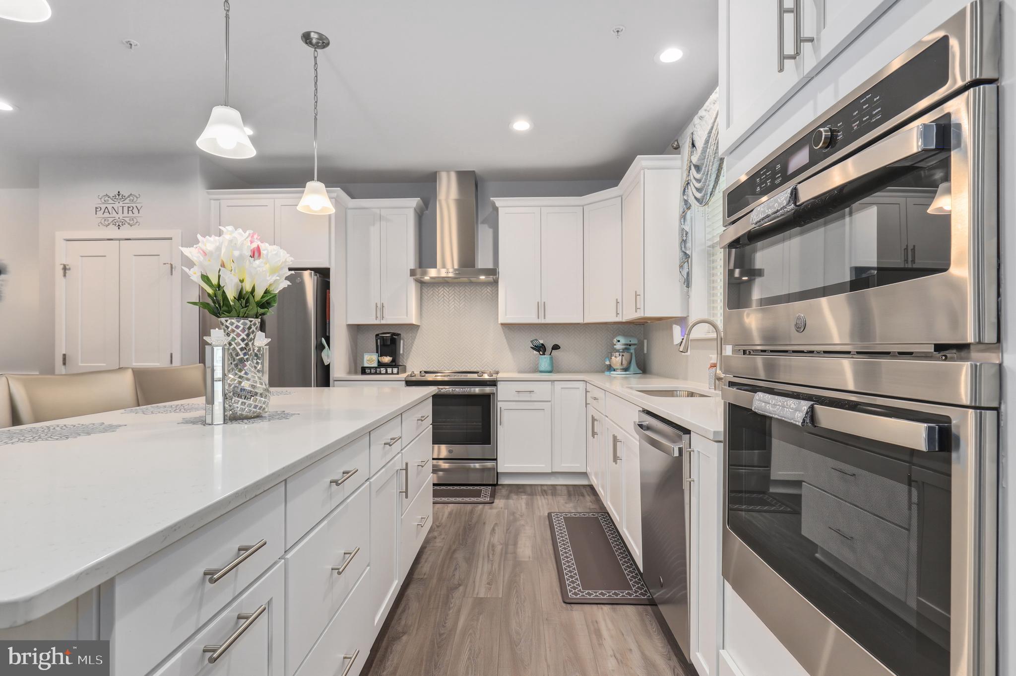 HUNTINGTON - Residential