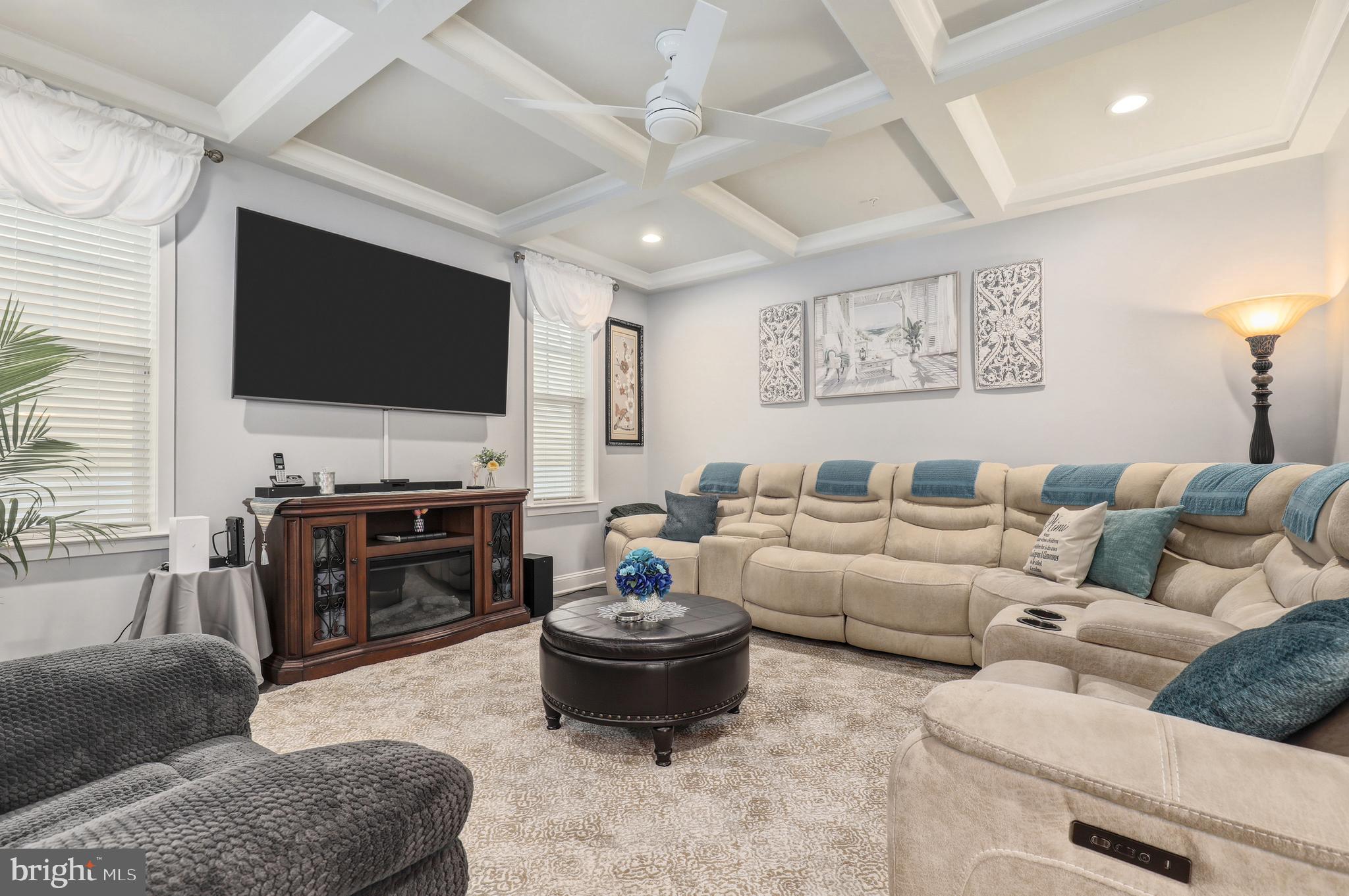 HUNTINGTON - Residential
