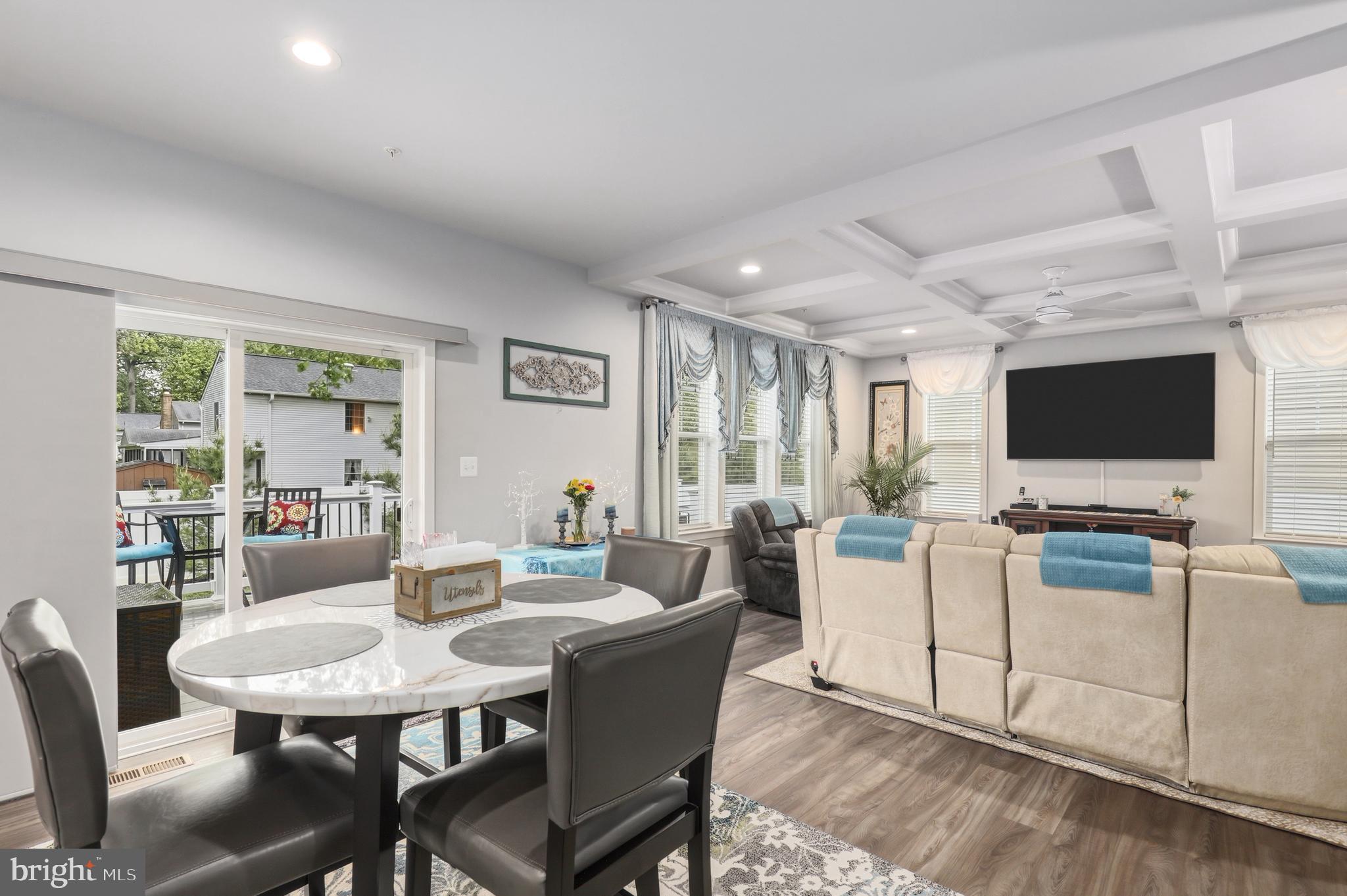 HUNTINGTON - Residential