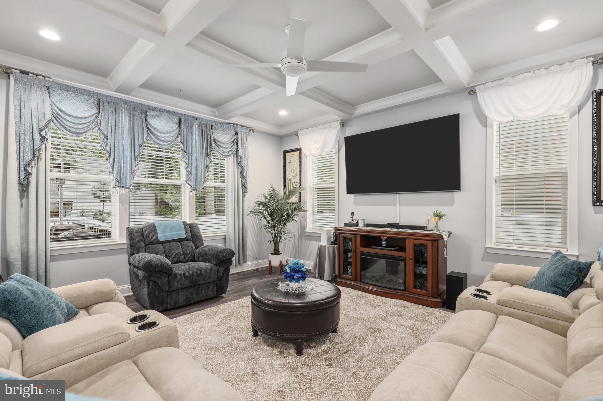 HUNTINGTON - Residential
