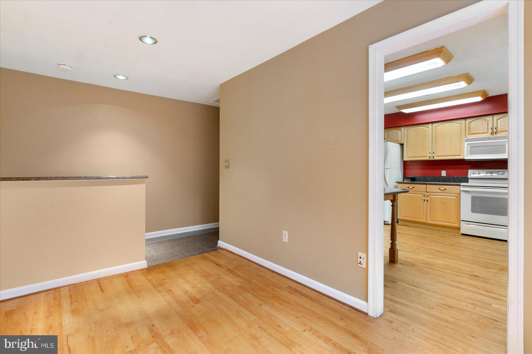 SPARKS GLENCOE - Residential Lease