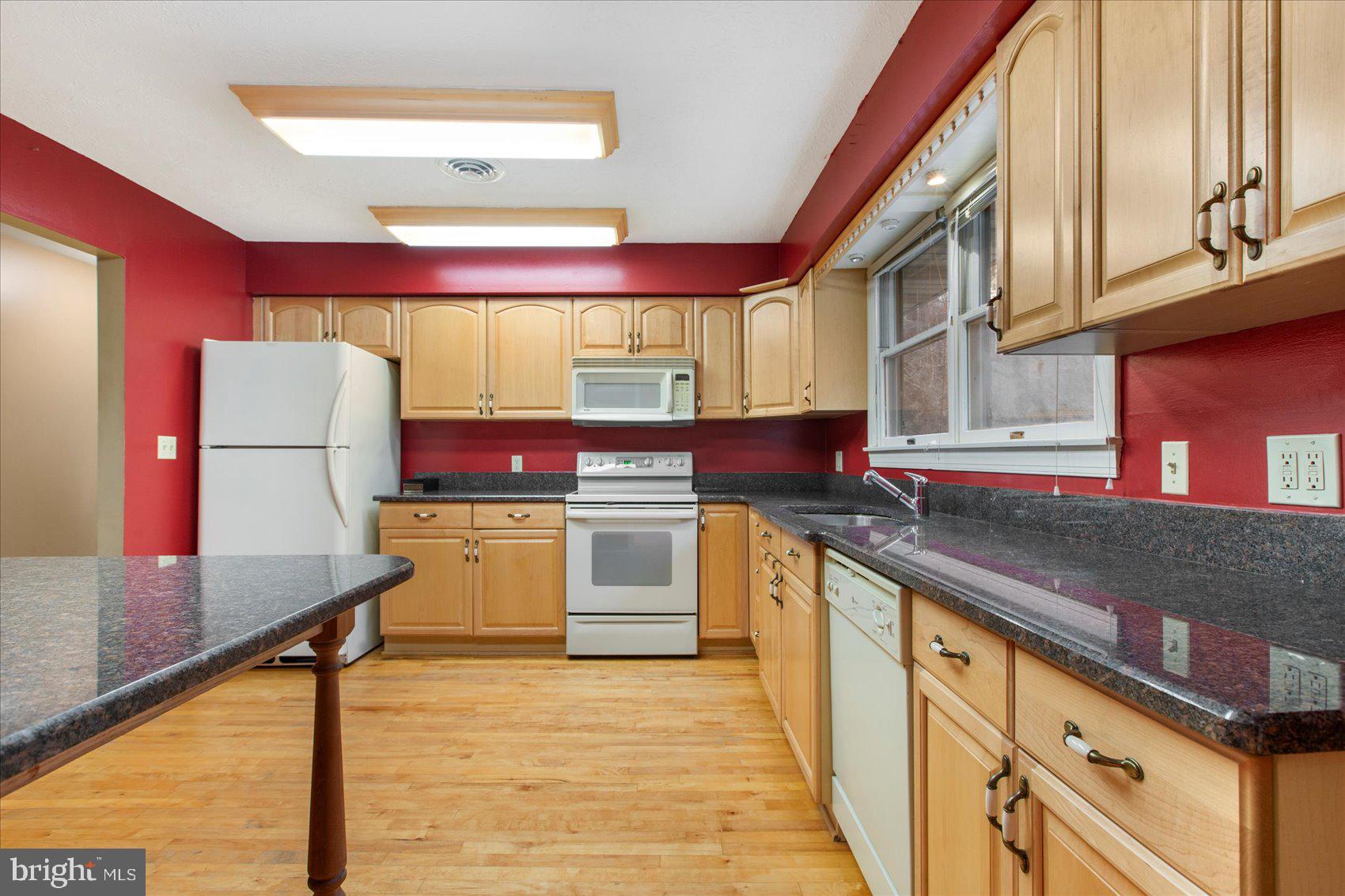 SPARKS GLENCOE - Residential Lease