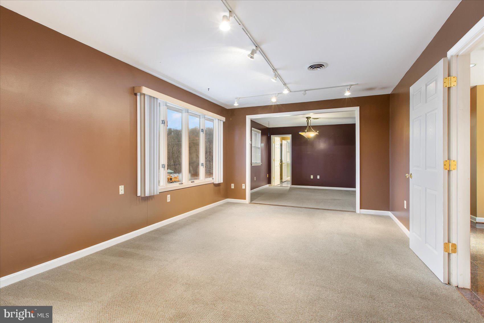 SPARKS GLENCOE - Residential Lease