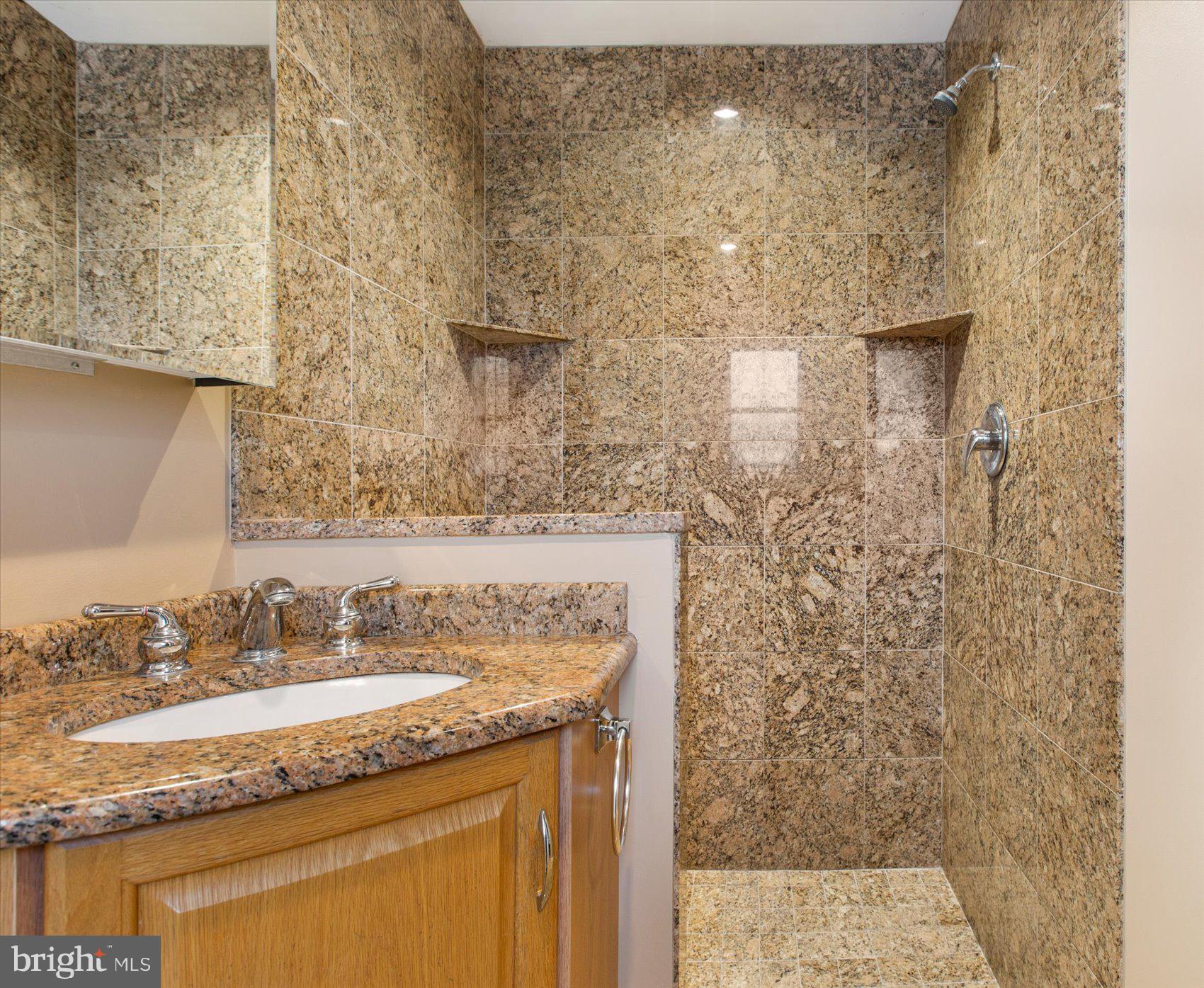 SPARKS GLENCOE - Residential Lease