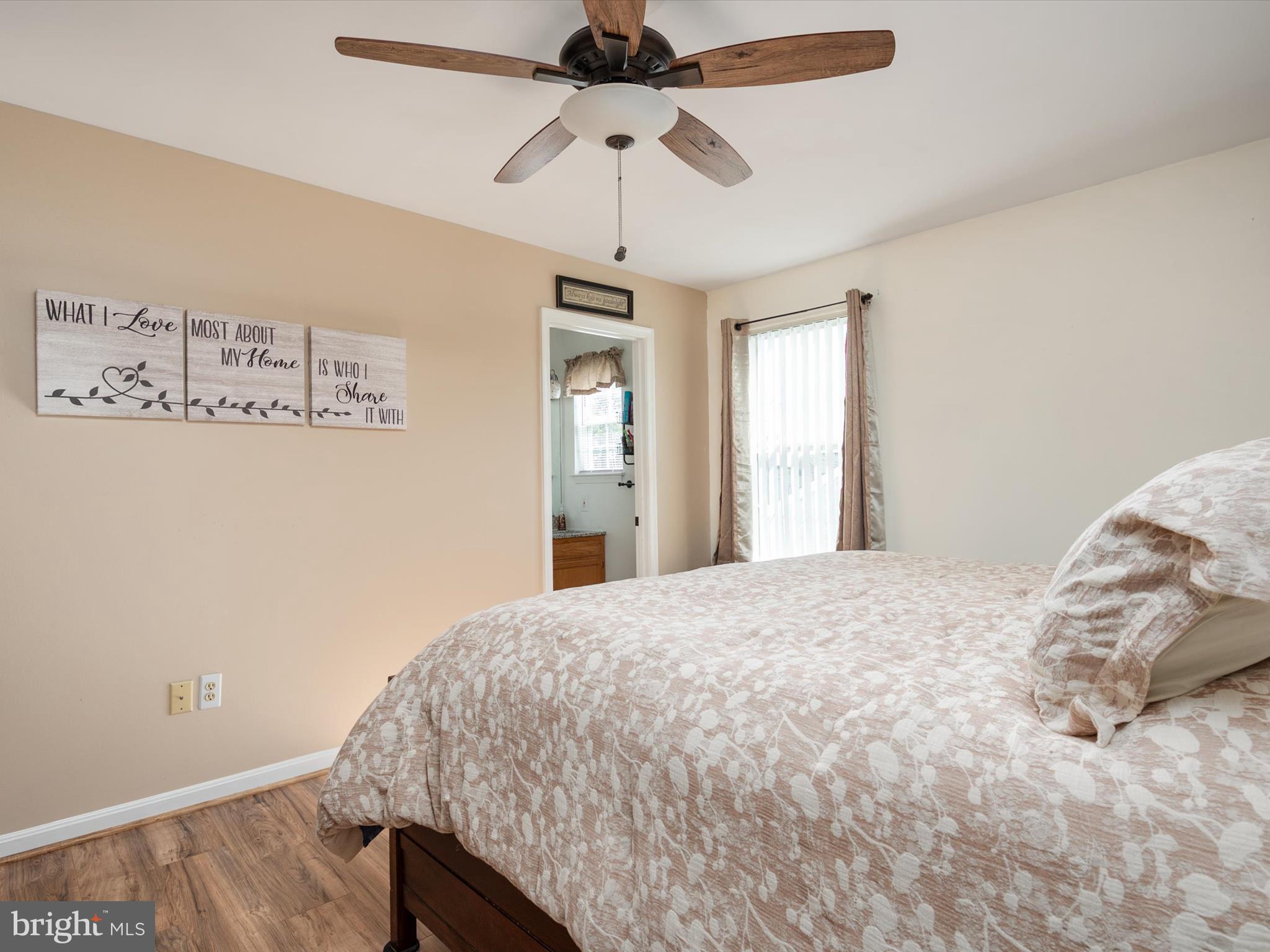 SILVER SANDS - Residential