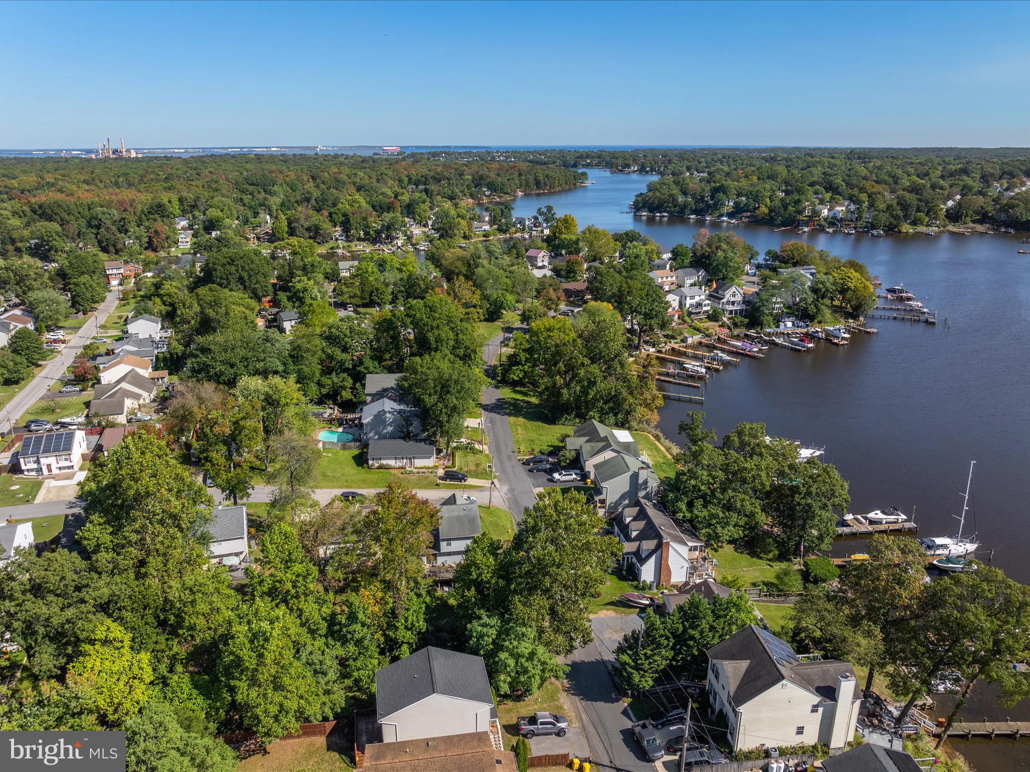 SILVER SANDS - Residential