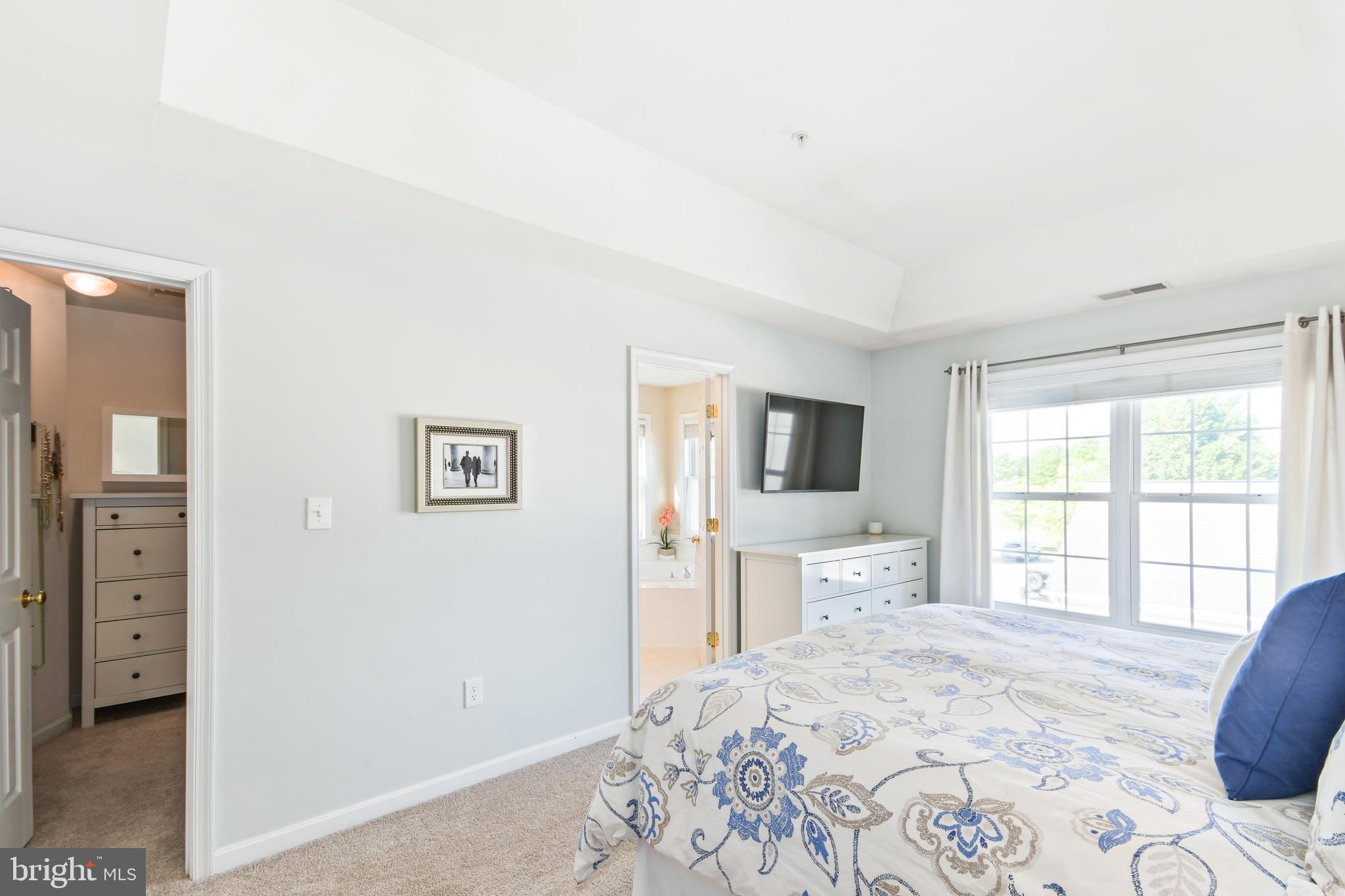 VILLAGES OF URBANA - Residential