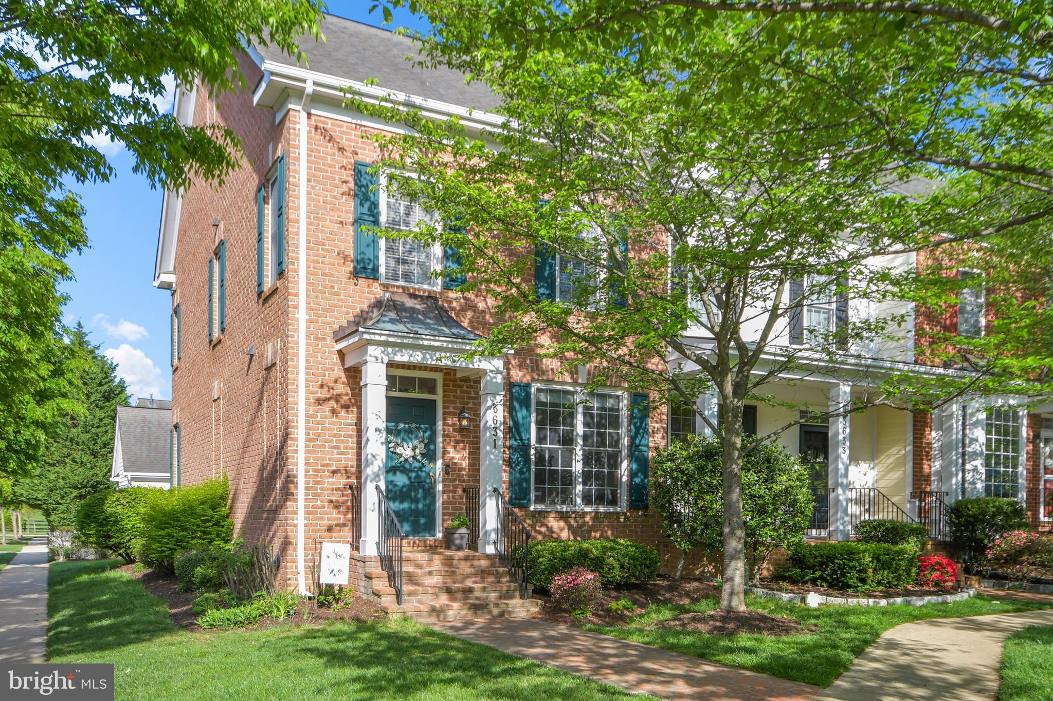 VILLAGES OF URBANA - Residential