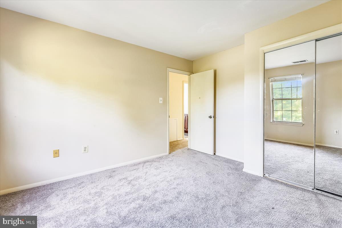 FLOWER HILL - Residential