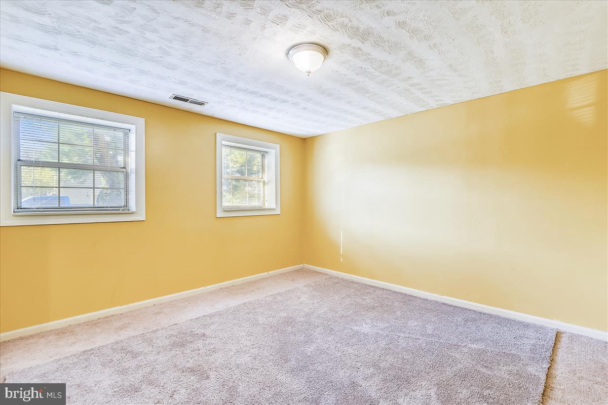 FLOWER HILL - Residential