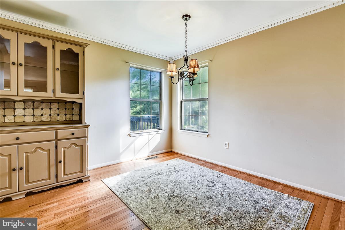 FLOWER HILL - Residential