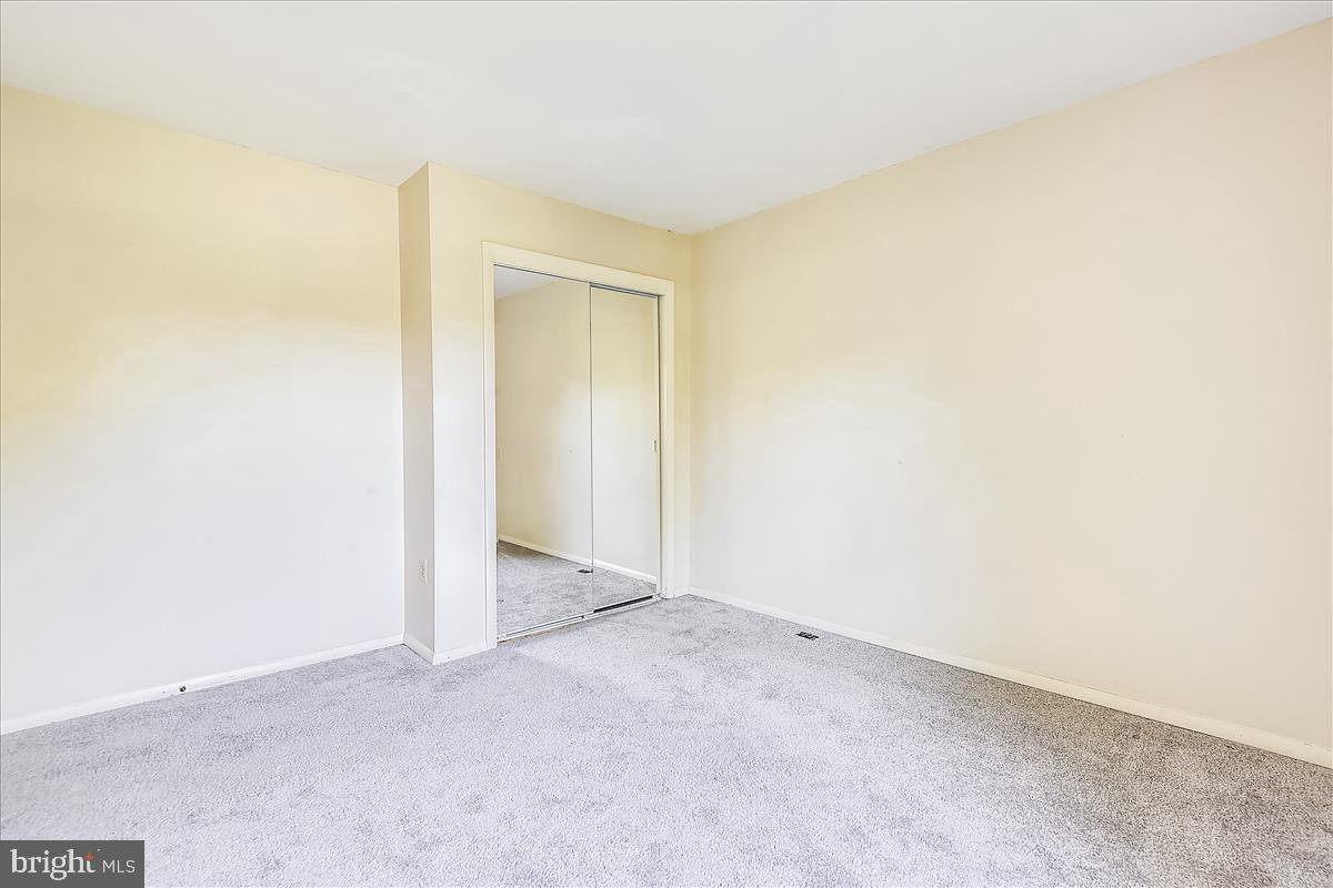 FLOWER HILL - Residential