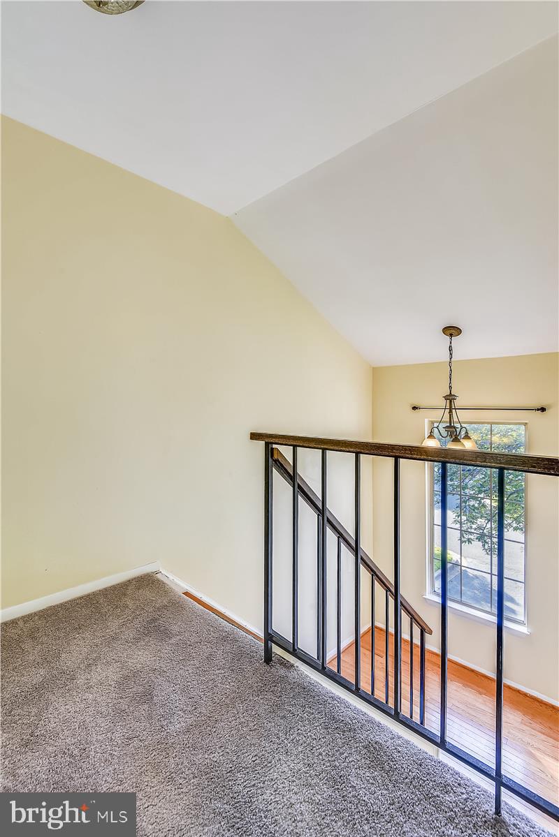 FLOWER HILL - Residential