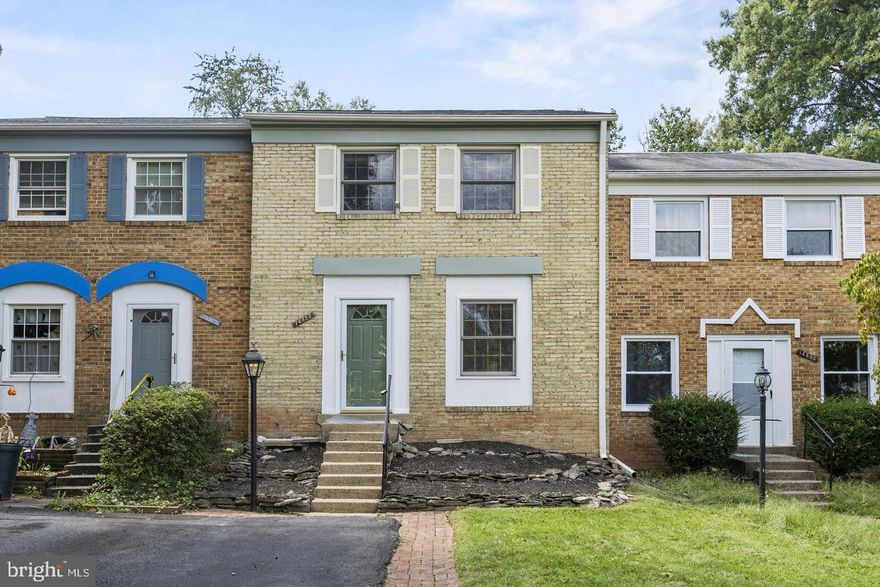 Available June 16, 2025.  Welcome to your fully renovated Dream Home in Sought-After LONDON TOWNE! The home exudes modern elegance. The heart of the home is the chef's dream kitchen featuring a beautifully upgraded stainless-steel appliances and lots of counter and storage space. The home has ample natural light that flows throughout the house. Upstairs you will find the large primary bedroom with updated ensuite bathroom. Two other nice sized bedrooms and updated hall bath complete the upper level. The fully finished basement offers even more space to enjoy, complete with an additional bedroom and bathroom and a very large rec area.  Step outside to your private outdoor backyard perfect for relaxation and entertaining. The spacious lot provides room for all your outdoor aspirations, from gardening to family gatherings. Located in the highly sought-after LONDON TOWNE neighborhood, you'll enjoy the convenience of nearby schools, parks, shopping, and dining. This is the ideal location for those seeking both tranquility and accessibility. Don't miss your opportunity to call this beautifully renovated home your own. Contact us today to schedule a viewing and make your dream a reality! Pets - case by case. Pet deposit $500 per pet. Application fee $65 per person.