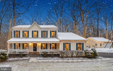 325 SANDY RIDGE ROAD FREDERICKSBURG VA 22405