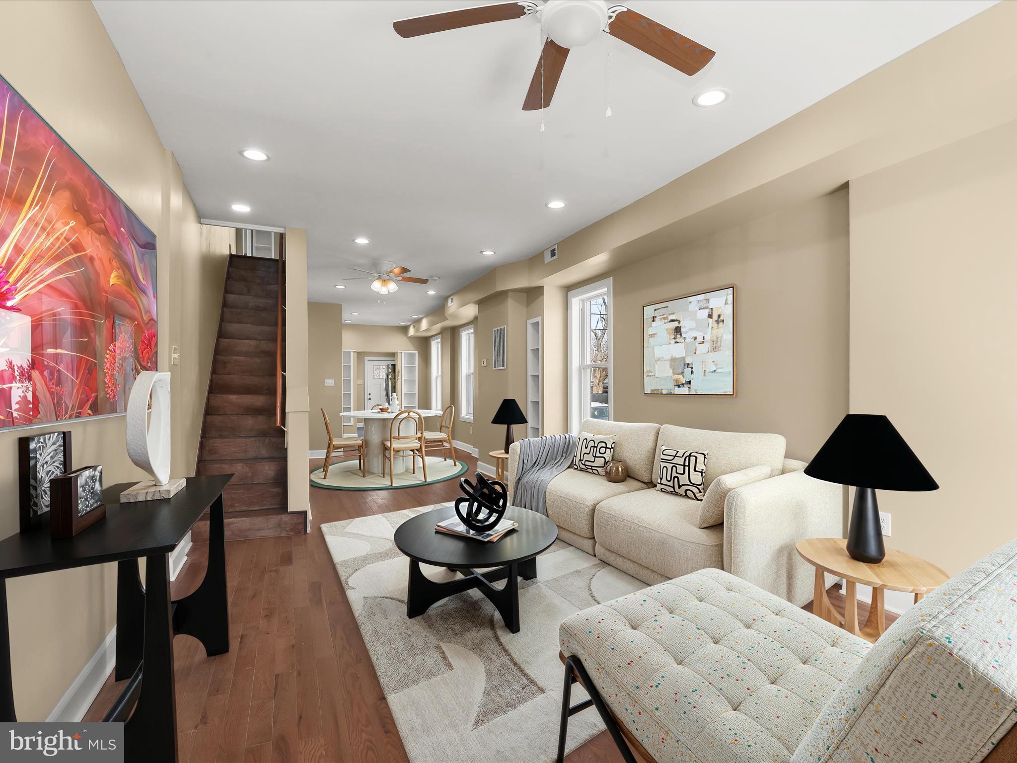 ELWOOD PARK - Residential