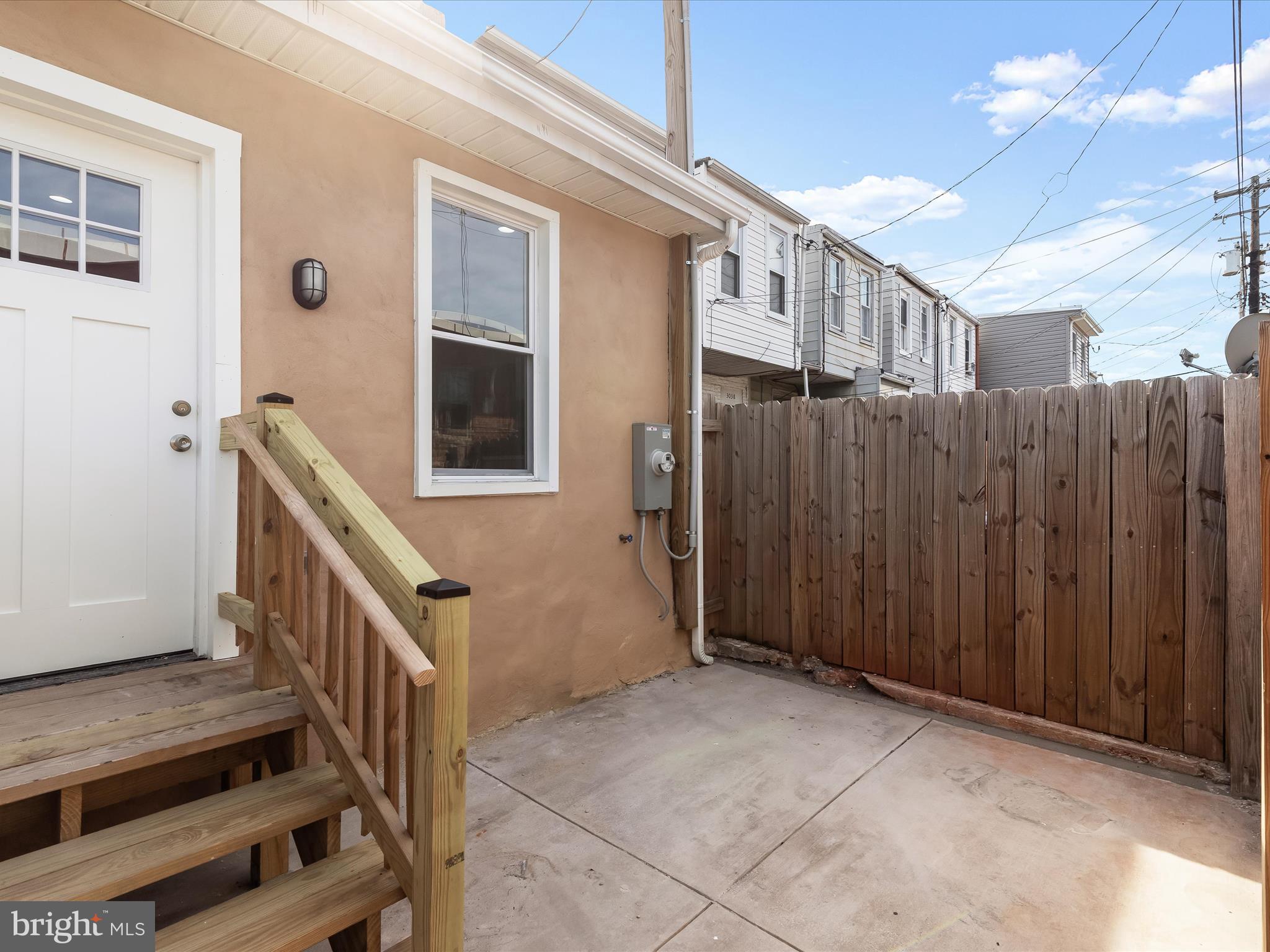 ELWOOD PARK - Residential